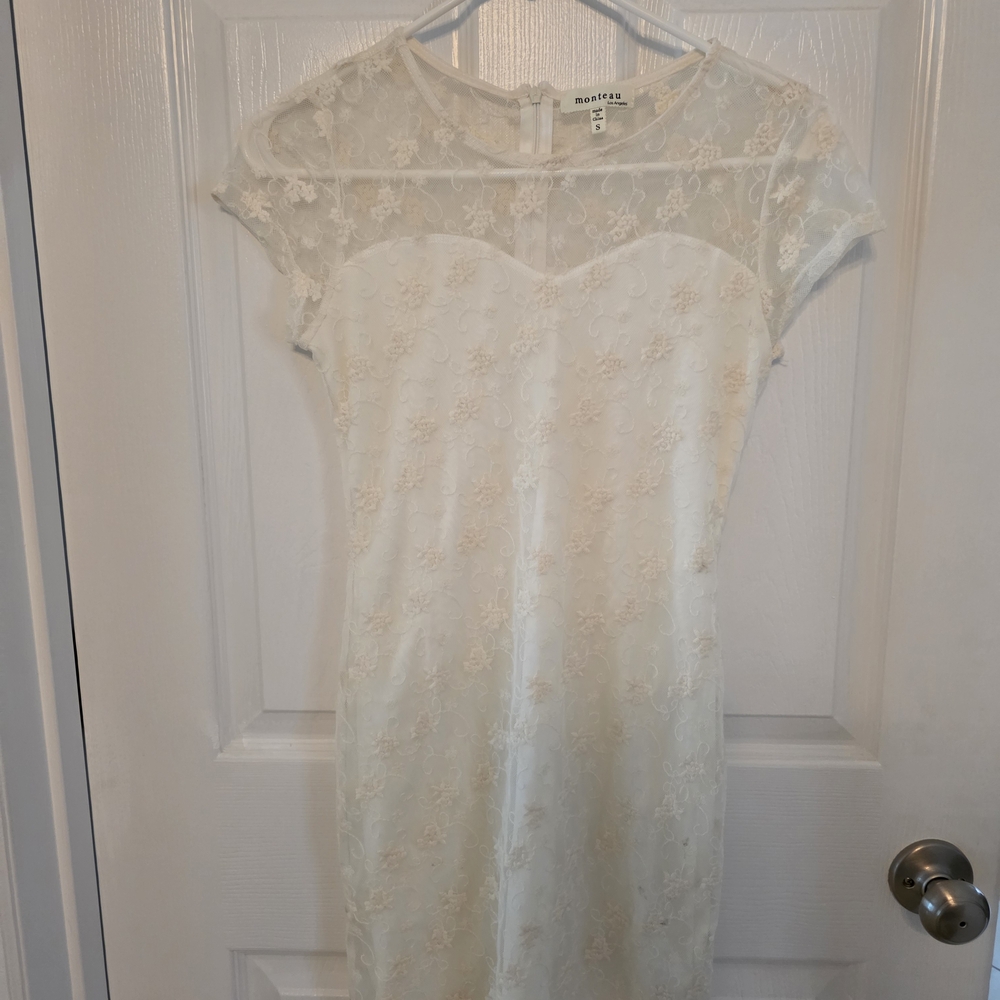 H&M Cream Lace Midi Dress
